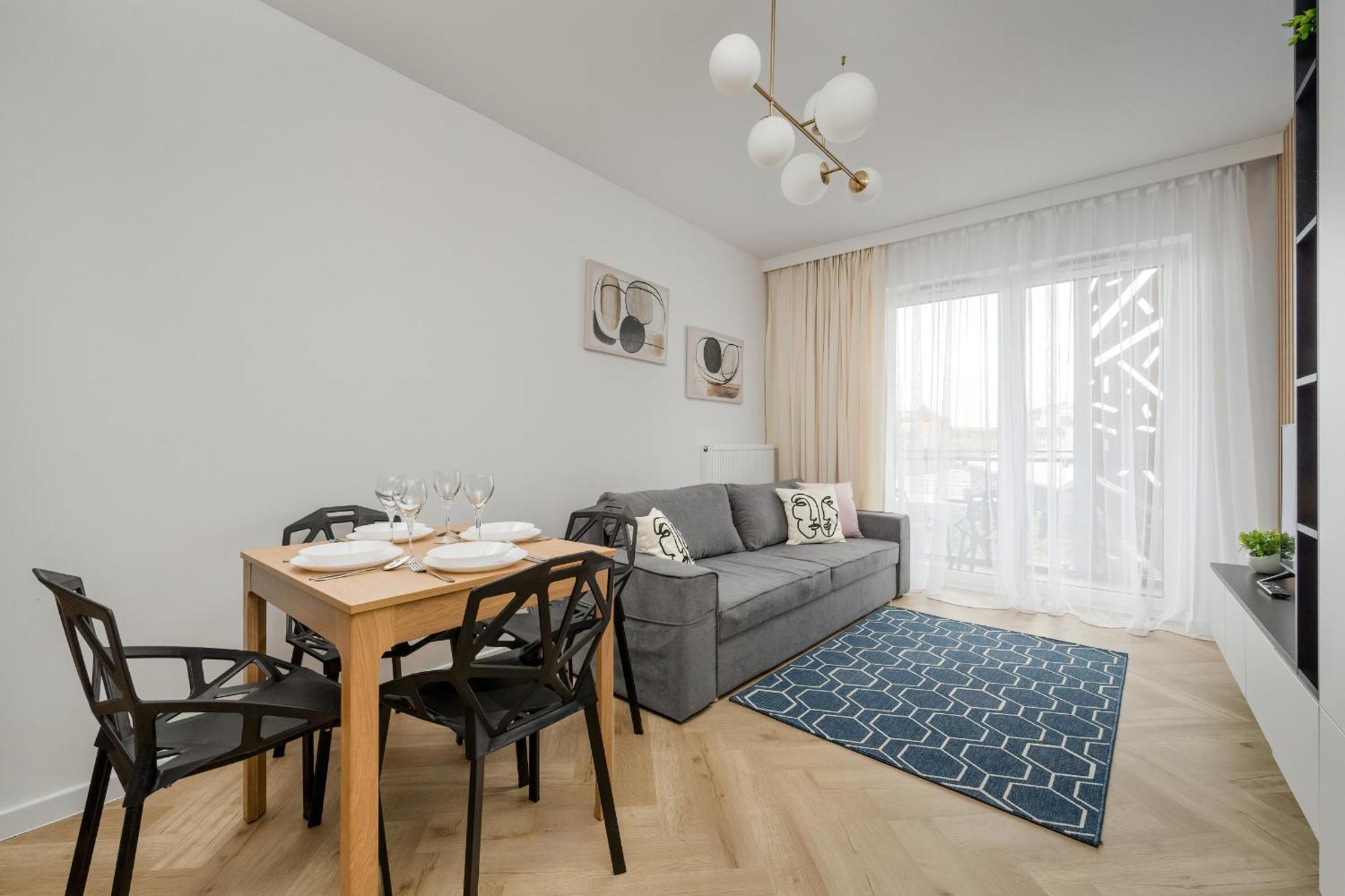 Michalczyka Stylish Apartment With Parking In The City Center Of Wroclaw By Noclegi Renters Екстериор снимка