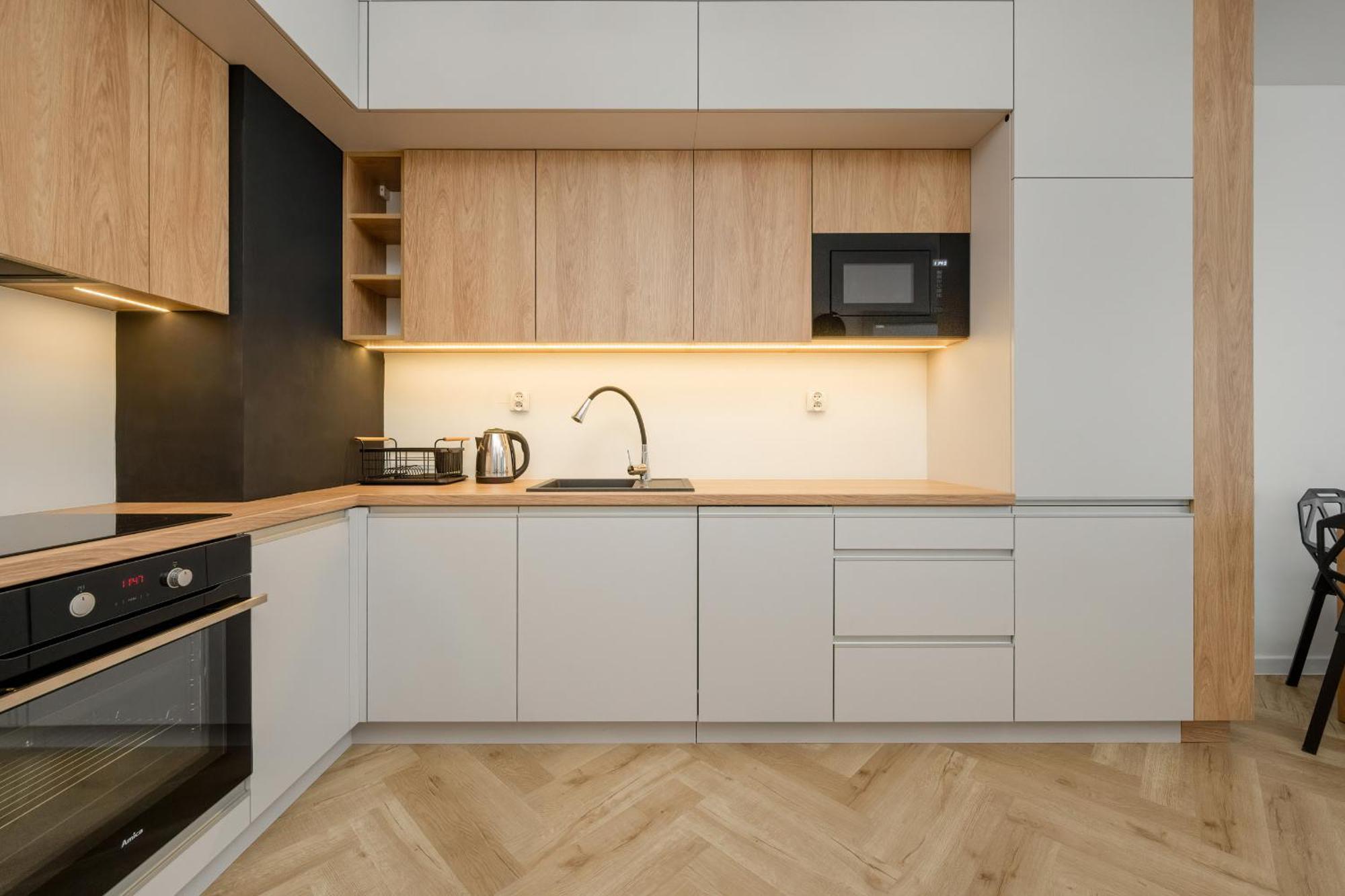 Michalczyka Stylish Apartment With Parking In The City Center Of Wroclaw By Noclegi Renters Екстериор снимка